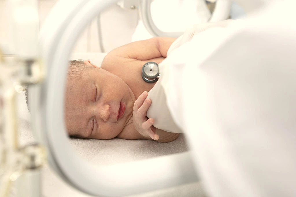 Incubadoras neonatales: ¿Cuál necesita su centro médico?