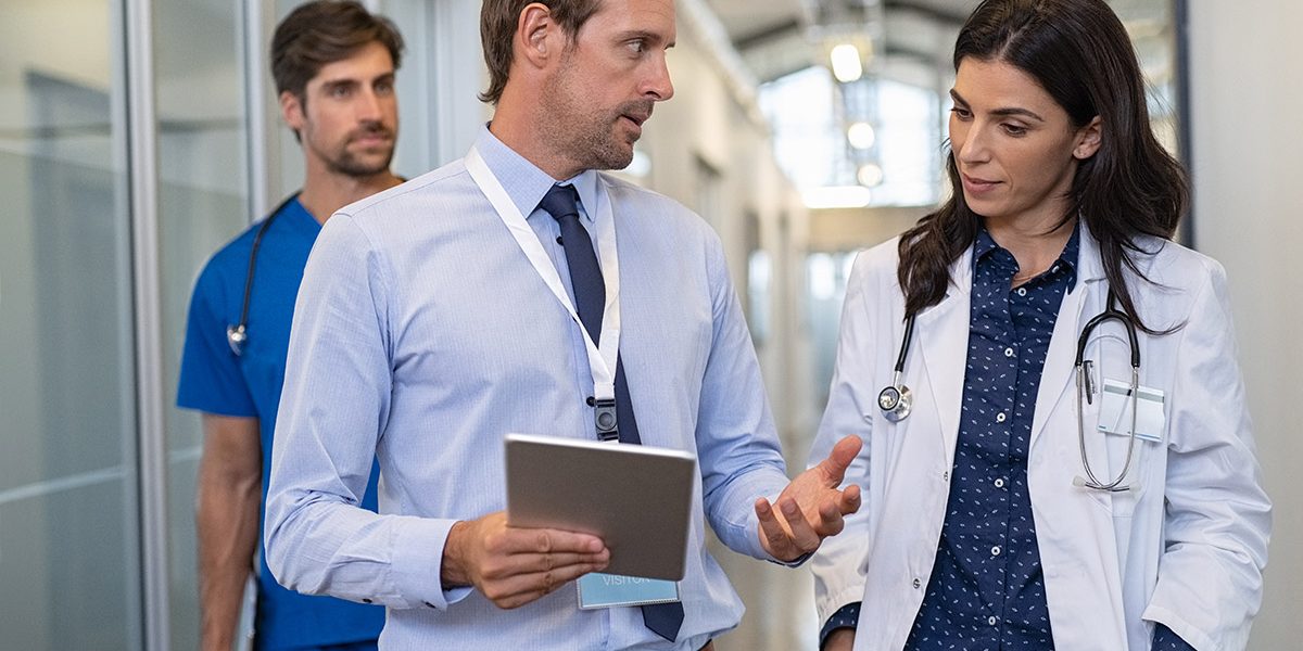 Asesoria-equipos-medicos